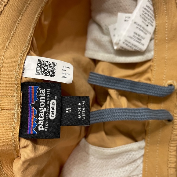 Patagonia 5” Baggies nwot - Picture 2 of 3